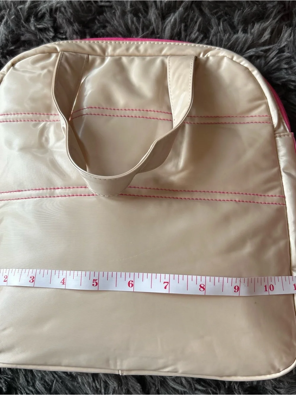 Clinique Quilted Puffer Makeup Travel Bag - Cream & Pink